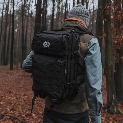 11. Offlander Survival 43L Wanderrucksack OFF_CACC_07BK