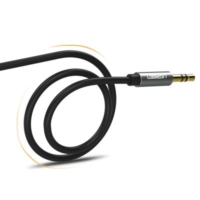9. Ugreen AV119 10737 Audiokabel Miniklinke 3,5 mm / Miniklinke 3,5 mm 5 m – Schwarz