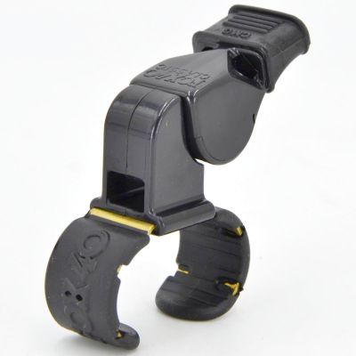 3. FOX 40 CLASSIC CMG WHISTLE SCHWARZE FINGERGRIFFE