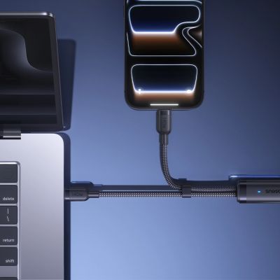 6. Baseus Flash 4 140W 2-in-1 USB-C auf USB-C + USB-C Kabel 1,5 m - Schwarz