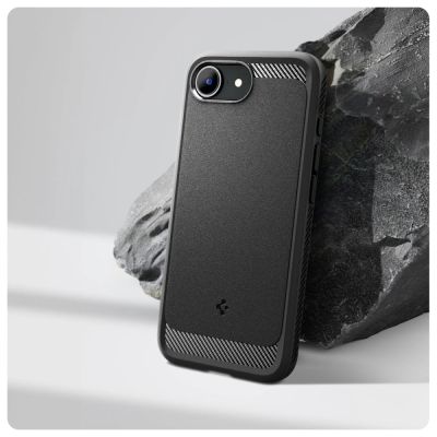 10. Spigen Rugged Armor MagSafe Hülle für iPhone 16e / 17e - Schwarz