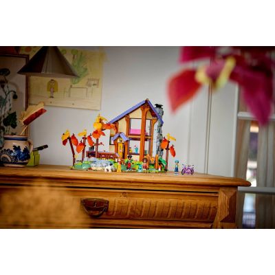 13. LEGO Friends 42705 – Herbstwaldhütte