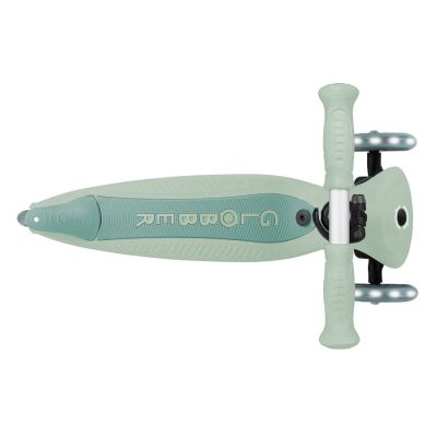 30. Roller mit Sitz Globber Go•Up Active Lights Ecologic Jr 745-505