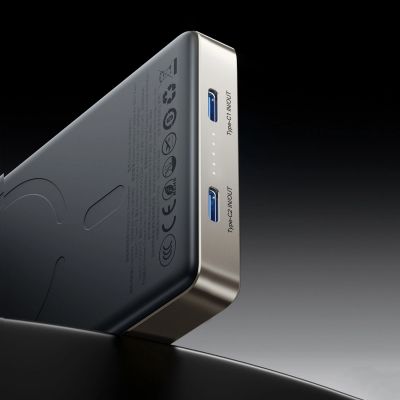 25. Joyroom JR-PBM08 Pro Powerbank 22,5 W 10000 mAh mit kabelloser Ladefunktion und 2x USB-C-Anschlüssen – Titan