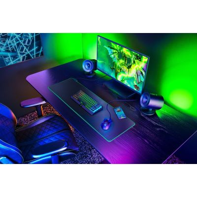 6. Razer Nommo V2 - Hardwaresystem - bis