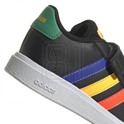 5. Adidas Grand Court Lifestyle Hook and Loop Jr HP8918 Schuhe