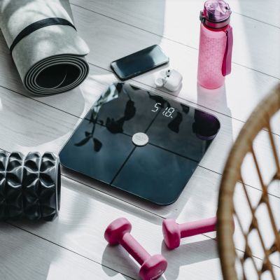 9. ADLER AD 8187b Badezimmerwaage schwarz