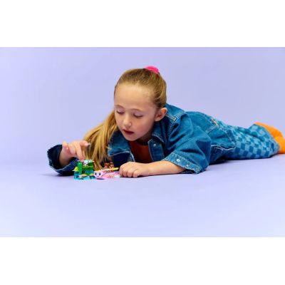 8. LEGO Friends 42681 Axolotl-Abenteuerboot