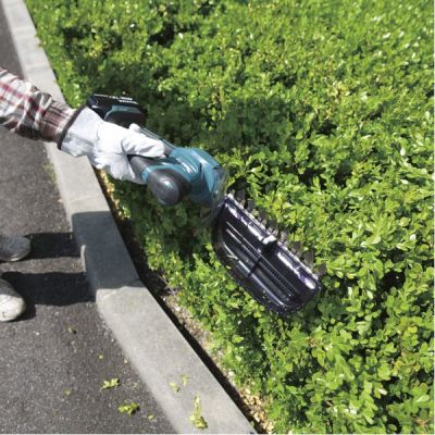 22. MAKITA DUM604ZX Akku-Grasschere