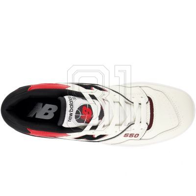 8. New Balance BB550STR Sportschuhe