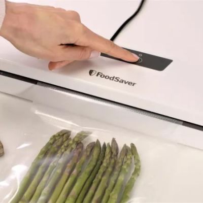 4. Kompakter Vakuumierer FoodSaver VS0290X