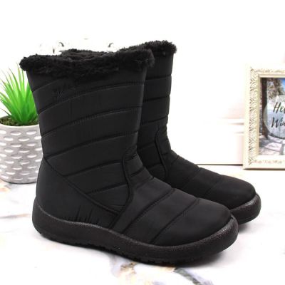 13. Isolierte Schneestiefel NEWS IN EVE378A