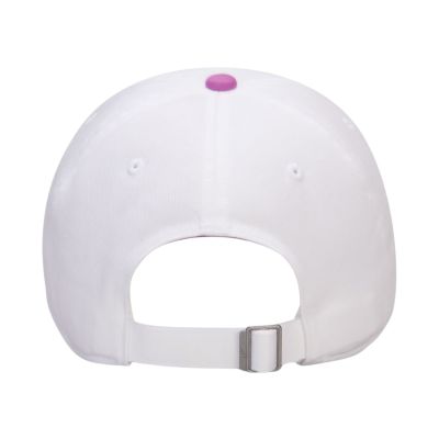3. Nike Club Cap Weiß und Rosa FB5368 103