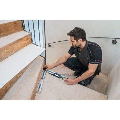 2. Bosch GAM 220 Professionelle digitale Winkelmesser 0 - 220°