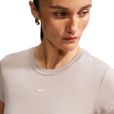 5. Nike Sportswear Chill Knit Damen-T-Shirt Creme FV5508 236