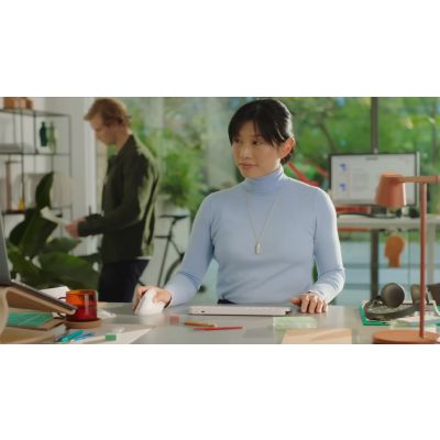 49. Logitech Lift Vertikale Pinke Maus