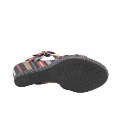 9. Geox W D82P6G 000AW C0042 Keilschuhe