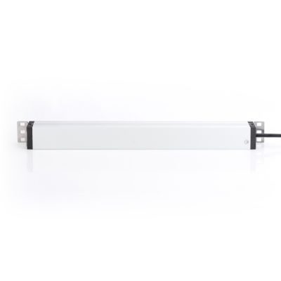 4. Digitus PDU 19" Rack-Steckdosenleiste, 6x Schuko, 2,0 m, 1x Unischuko-Stecker, 16 A, Leitungsschutzschalter, Aluminiumprofil