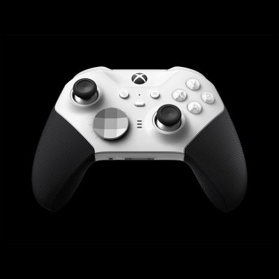 25. Xbox Elite v2 Core White Gamepad