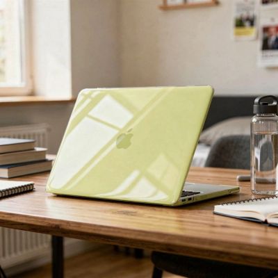 6. Tech-Protect Softshell-Schutzhülle für MacBook Neo 13" (2026) – Transparent