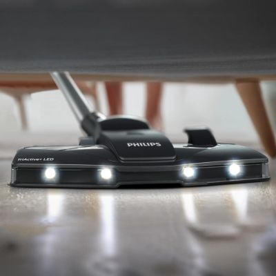 23. Philips Performer LED 8000 Serie Staubsauger mit Beutel und TriActive-Technologie, Modell XD8142/12, 900 W Leistung