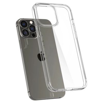 5. Spigen Ultra Hybrid-Hülle für iPhone 13 Pro – transparent