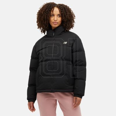 7. New Balance Jacke W WJ34303BK