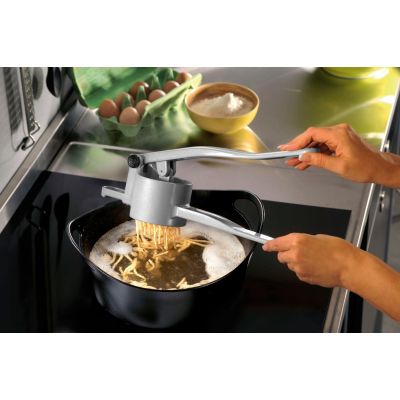 4. GEFU SPÄTZLEBOUB G-13170 Kartoffelpresse aus Aluminium