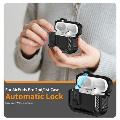 5. Tech-Protect Carbonox MagSafe Hülle für AirPods Pro - Schwarz