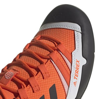 6. Adidas Terrex Swift Solo 2 M HR1302 Schuhe