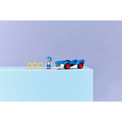 10. LEGO Sonic the Hedgehog 77117 - Sonic Hedgehog: Speedster Lightning