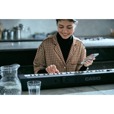 8. CASIO CT-S1 BK - Tastatur
