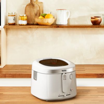 11. Fritteuse TEFAL Filtra Vision FF2541E0