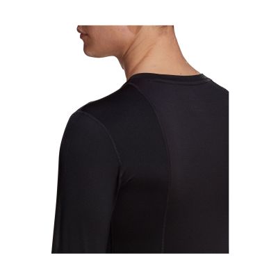 2. adidas TechFit Kompressions-T-Shirt M GU7339