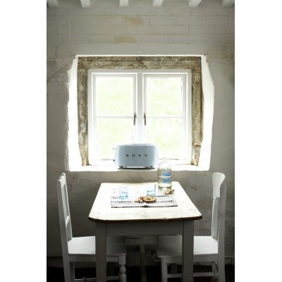 7. Smeg TSF02PBEU Toaster 4 Scheiben 1500W Blau