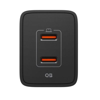 2. Spigen Essential EE472EU 2-Port USC-C 47W Wandladegerät – Schwarz