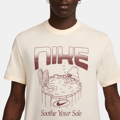 3. Nike Sportswear Grafik-T-Shirt M HQ9264-110
