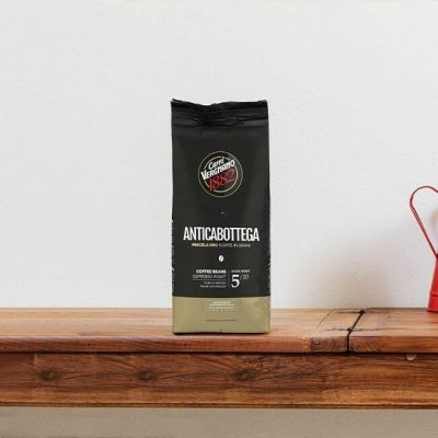 4. Caffe Vergnano Antica Botegga 1 kg