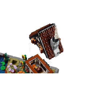 6. LEGO Icons 11372 Herbstgarten mit Häuschen