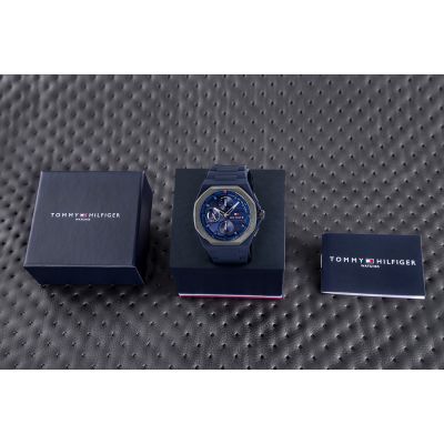 5. Tommy Hilfiger Neo 1792122 Herrenuhr + Box