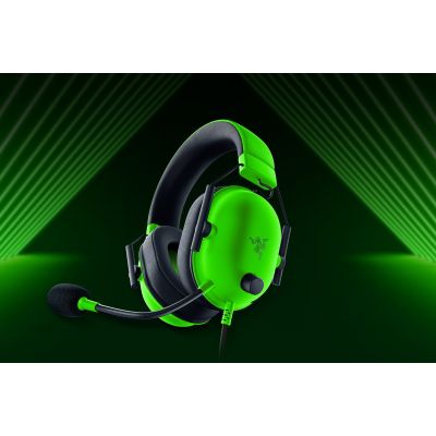 14. Razer BlackShark V2 X Grüne Kopfhörer