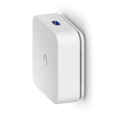 7. Ubiquiti UACC-FM-16cm Montagehalterung