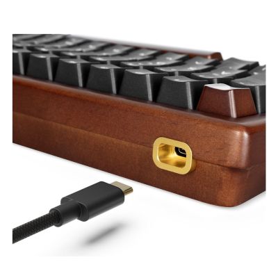 4. Sharkoon Skiller SGK50S3 Holz-Gaming-Tastatur