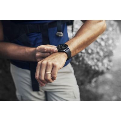 14. Hama 8900 GPS AMOLED Smartwatch 1,43 Zoll mit Silikonarmband - Schwarz