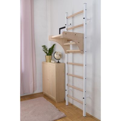 17. Turn-Wandbarren aus Holz und Metall mit 4 Griffen und passender Holzbank, 211 W