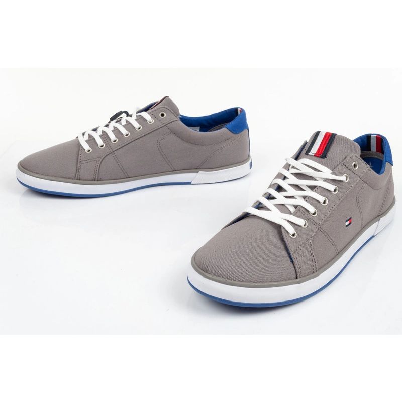 23. Tommy Hilfiger Sneaker M FM0FM00596039