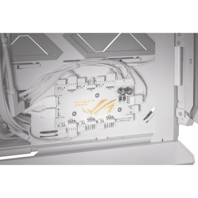 5. Asus GR701 ROG HYPERION WHITE Hülle