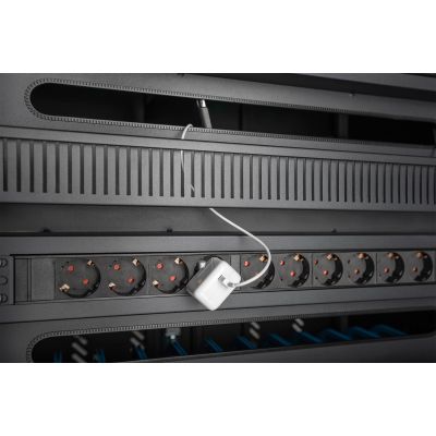 16. DIGITUS mobiler Schrank auf Rollen zum Laden von Notebooks/Tablets bis zu 15,6 Zoll