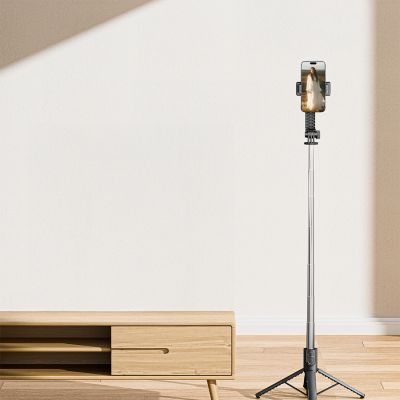4. Essential Portable Selfie-Stick