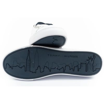 18. Tommy Hilfiger Essential M Schuhe FM0FM02157100